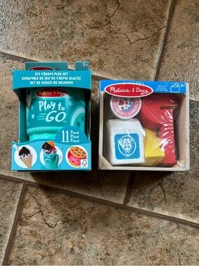 NWT *Bundle of 2* Melissa & Doug ice cream and food group playsets
